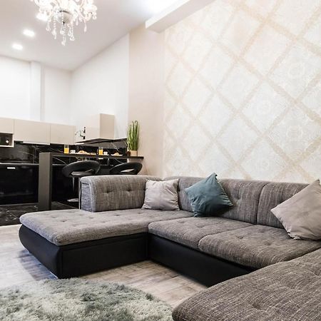 George'S Luxury Apartment At Danube Budapest Bagian luar foto