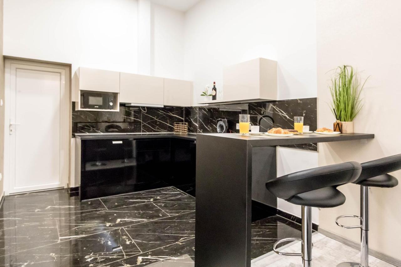 George'S Luxury Apartment At Danube Budapest Bagian luar foto